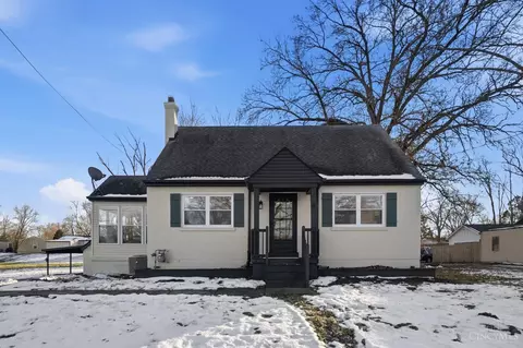 Exterior - 1015 Mckelvey Rd, Cincinnati, OH 45231 photo 2 of 11