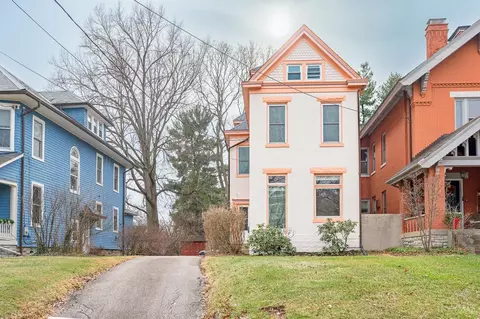 349 Wood Ave, Cincinnati, OH 45220