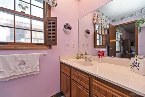 Bath - 1500 Madison Ave, Mount Healthy, OH 45231 photo 3 of 6