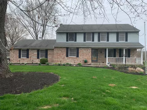 3661 Windy Knoll Dr, Hamilton, OH 45013