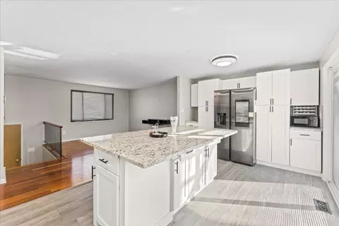 Kitchen - 2267 Magdalena Dr, Cincinnati, OH 45231 photo 1 of 3
