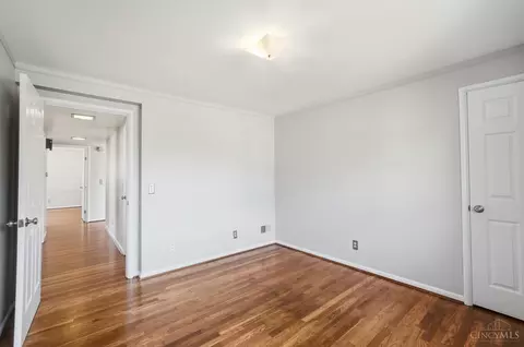 Bedroom - 941 Springbrook Dr, Cincinnati, OH 45224 photo 5 of 7