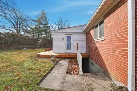 Exterior - 941 Springbrook Dr, Cincinnati, OH 45224 photo 12 of 16
