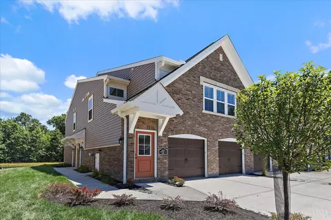 5890 Parkview Ln, Milford, OH 45150