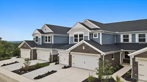 411 Bandon Dunes Ct, Turtle Creek Twp, OH 45036