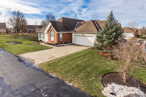 2795 Ashton Cir, Hamilton, OH 45011