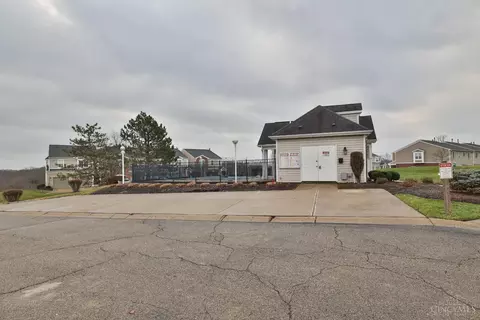 2396 Buddleia Ct, Cincinnati, OH 45239 photo 24