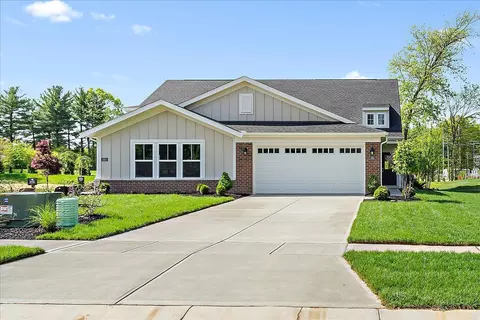 1061 Olivewood Ave, Batavia, OH 45103