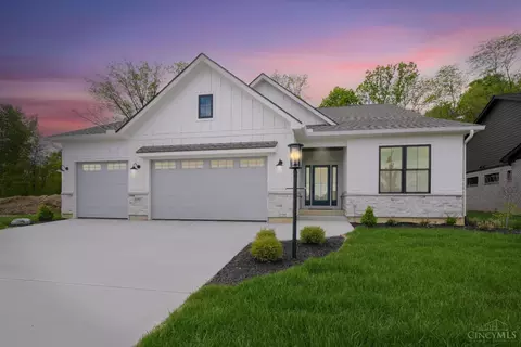 9197 Remy Ct, Clearcreek Twp, OH 45458
