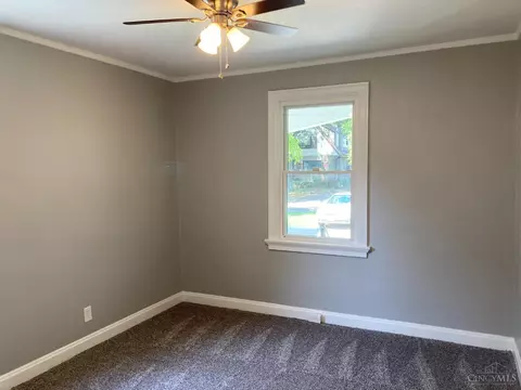 Bedroom - 1418 Covedale Ave, Cincinnati, OH 45238 photo 1 of 4