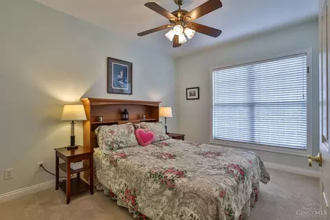 Bedroom - 885 Southerness Dr, Cincinnati, OH 45245 photo 4 of 9