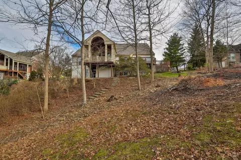 Exterior - 885 Southerness Dr, Cincinnati, OH 45245 photo 12 of 14