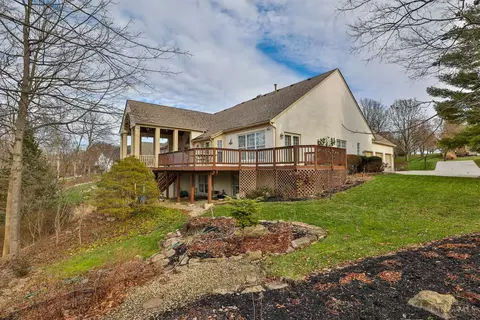 Exterior - 885 Southerness Dr, Cincinnati, OH 45245 photo 9 of 14