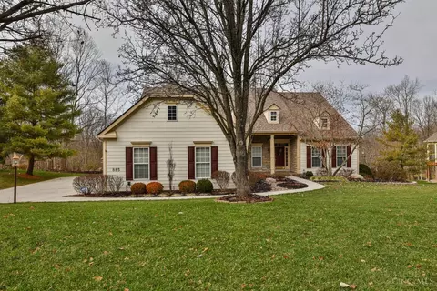 Exterior - 885 Southerness Dr, Cincinnati, OH 45245 photo 2 of 14
