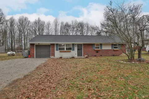 32 Sutton Ln, Goshen, OH 45122