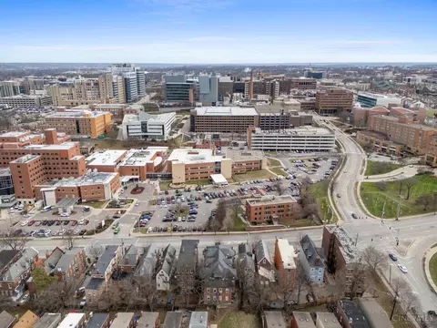 View/Area - 3213 Vine St, Cincinnati, OH 45220 photo 5 of 6