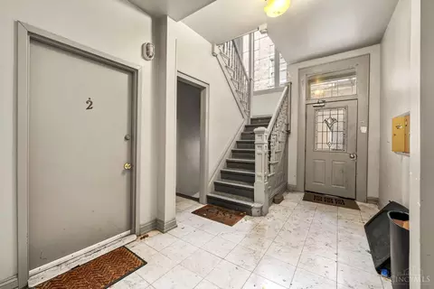Entry Way - 3213 Vine St, Cincinnati, OH 45220 photo 2 of 2