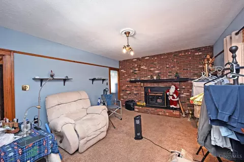 Living - 11717 Hamilton Ave, Cincinnati, OH 45231 photo 1 of 1