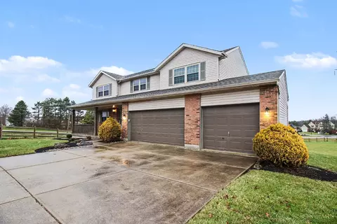 6098 Glenngate Ct, West Chester, OH 45069