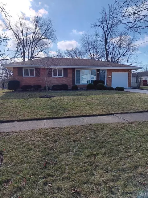 693 Carlsbad St, Forest Park, OH 45240