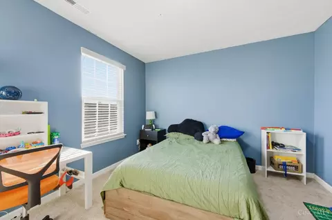 Bedroom - 9457 Morris Dr, Harrison, OH 45030 photo 3 of 10