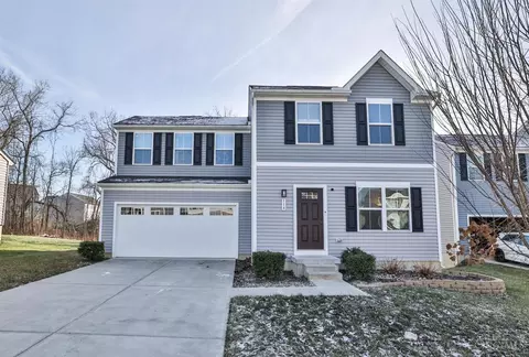 119 Crossing Circle Ct, New Richmond, OH 45157