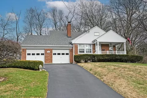 1200 Wayside Pl, Cincinnati, OH 45230