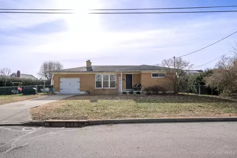 304 Brooks Ln, Harrison, OH 45030
