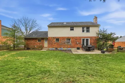 Exterior - 7468 Kingston View Ct, Cincinnati, OH 45255 photo 5 of 8