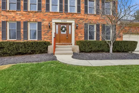Exterior - 7468 Kingston View Ct, Cincinnati, OH 45255 photo 2 of 8