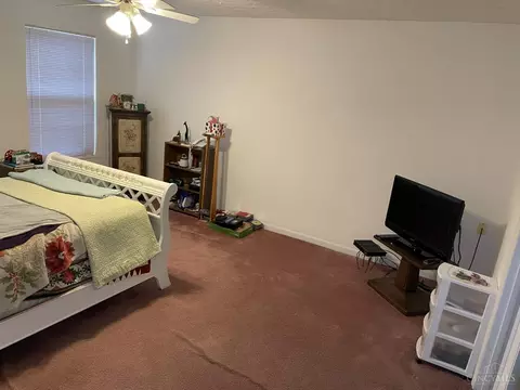Bedroom - 1202 Ashmore Ct, Cincinnati, OH 45231 photo 1 of 3