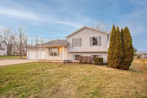 Exterior - 20 Douglas Cir, Georgetown, OH 45121 photo 2 of 5