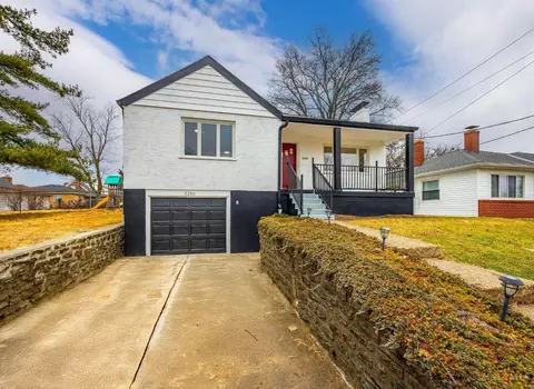Exterior - 3286 Tulsa Ct, Cincinnati, OH 45238 photo 6 of 9