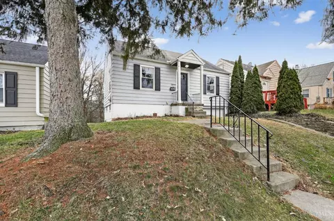 Exterior - 1877 Ashbrook Dr, Cincinnati, OH 45238 photo 2 of 7