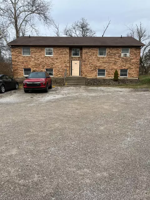 544 Charity St, Bethel, OH 45106