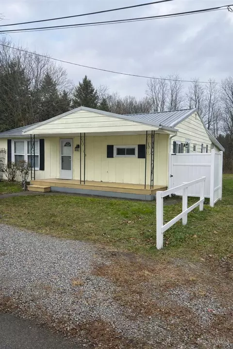 122 Kennedy Blvd, Leesburg, OH 45135