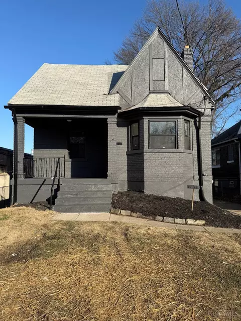 1100 Carolina Ave, Cincinnati, OH 45237