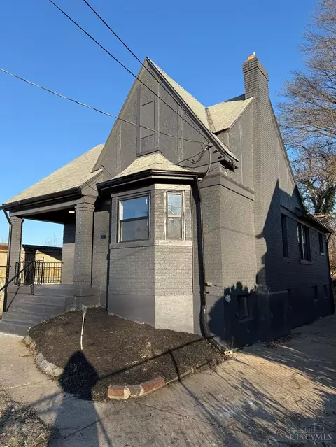 1100 Carolina Ave, Cincinnati, OH 45237