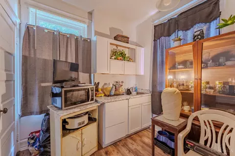 Kitchen - 3610 Bevis Ave, Cincinnati, OH 45207 photo 2 of 3