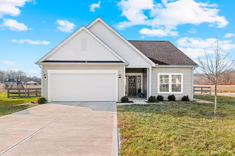 131 Cobble Stone Ln, Clarksville, OH 45113