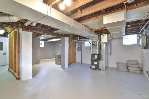Other - 4136 Maple Dr, Cincinnati, OH 45209 photo 5 of 8