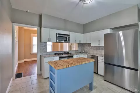 Kitchen - 4136 Maple Dr, Cincinnati, OH 45209 photo 2 of 3