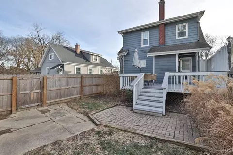 Exterior - 4136 Maple Dr, Cincinnati, OH 45209 photo 9 of 9
