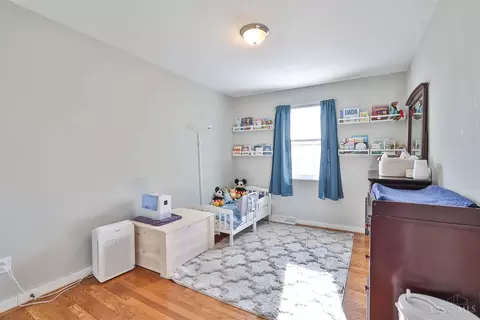 Bedroom - 1771 Keith Dr, Reading, OH 45215 photo 3 of 3
