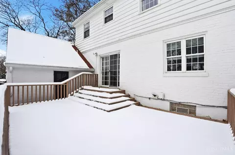 Exterior - 3935 Eileen Dr, Cincinnati, OH 45209 photo 21 of 23