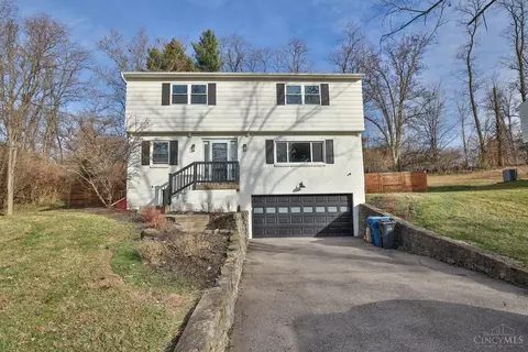 7800 Hosbrook Rd, Madeira, OH 45243