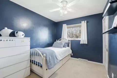 Bedroom - 3255 Harmony Ln, Cincinnati, OH 45248 photo 6 of 7