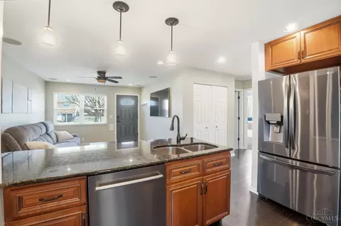 Kitchen - 3255 Harmony Ln, Cincinnati, OH 45248 photo 7 of 7