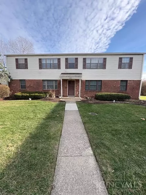 Exterior - 1948 Chaucer Dr, Cincinnati, OH 45237 photo 1 of 1
