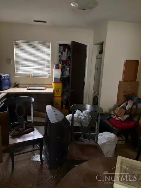 Other - 1948 Chaucer Dr, Cincinnati, OH 45237 photo 2 of 7